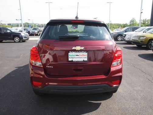 Crimson Metallic 2017 Chevrolet Trax LS