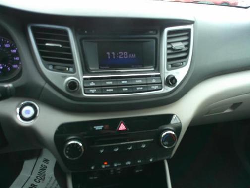 2016 Hyundai TUCSON Sport