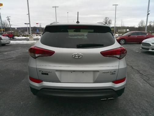 2016 Hyundai TUCSON Sport