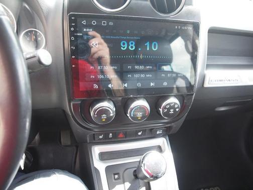 Deep Cherry Red Crystal Pearlcoat 2014 Jeep Compass Latitude