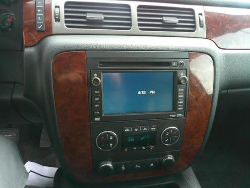 Black 2011 Chevrolet Suburban 1500 LT