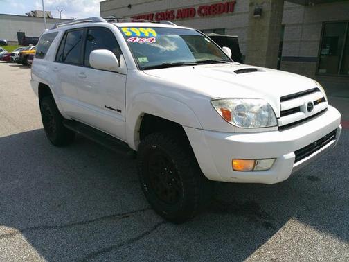 2004 Toyota 4Runner SR5 Sport