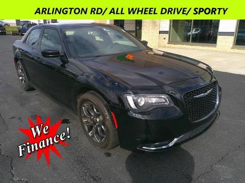 2018 Chrysler 300 S