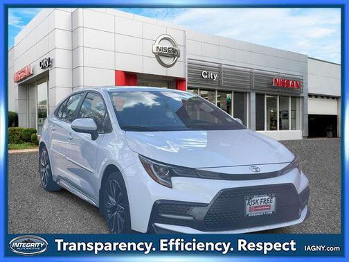 Super White 2020 Toyota Corolla SE