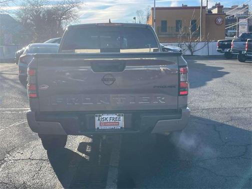 2023 Nissan Frontier PRO-4X