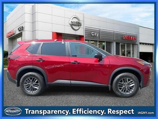 2022 Nissan Rogue S