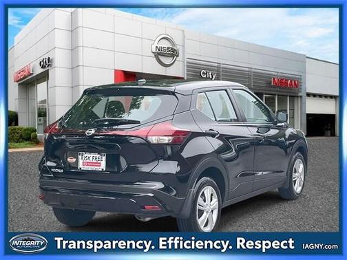 2024 Nissan Kicks S