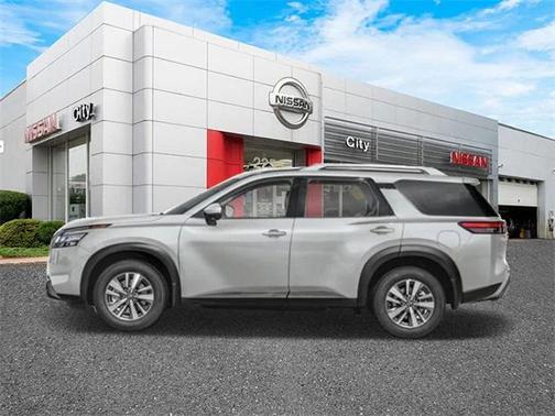 2025 Nissan Pathfinder SL 4WD