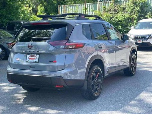 2025 Nissan Rogue Rock Creek