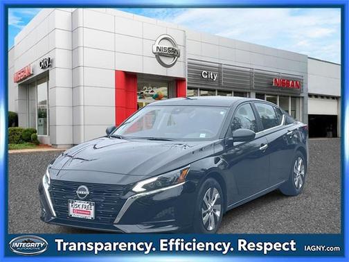 2025 Nissan Altima S FWD