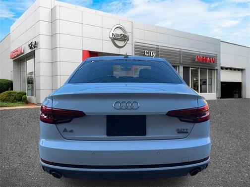 2017 Audi A4 2.0T Premium Plus