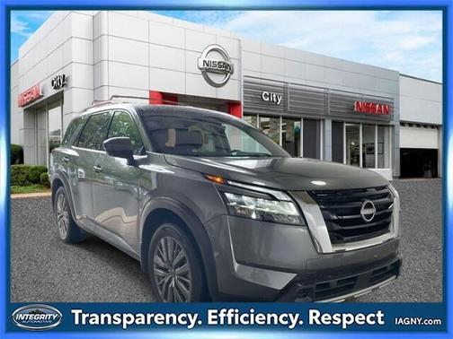 2024 Nissan Pathfinder SL 4WD