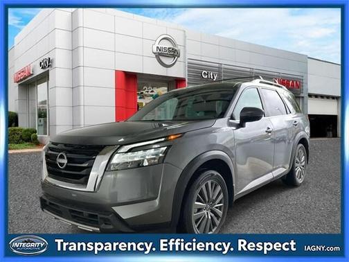 2024 Nissan Pathfinder SL 4WD
