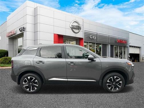 2025 Nissan Kicks SV