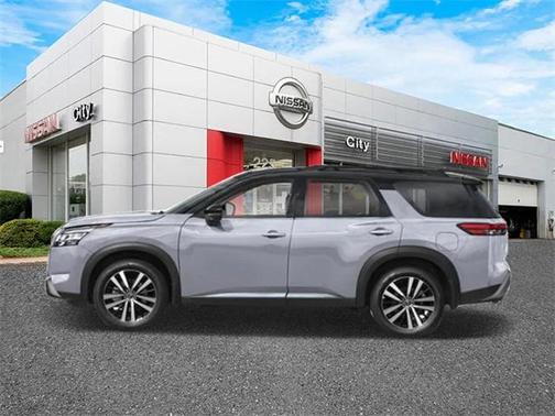 2025 Nissan Pathfinder Platinum 4WD