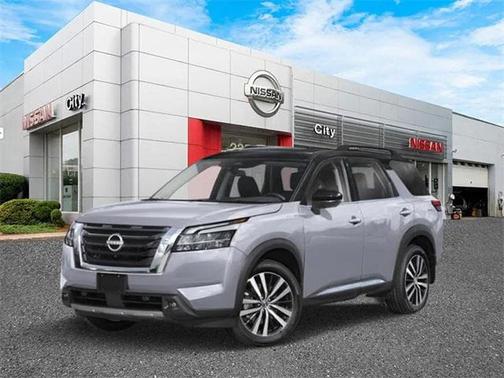 2025 Nissan Pathfinder Platinum 4WD