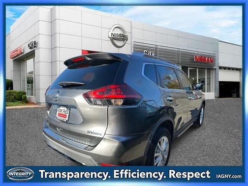 2018 Nissan Rogue SV