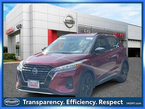 2024 Nissan Kicks SR