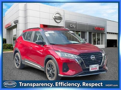 2024 Nissan Kicks SR