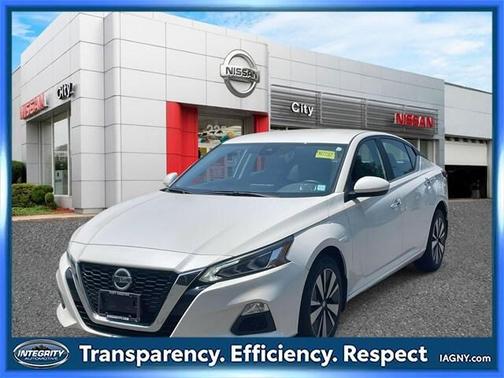 2021 Nissan Altima 2.5 SV