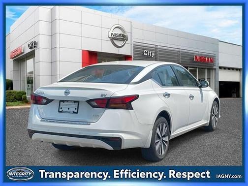 2021 Nissan Altima 2.5 SV