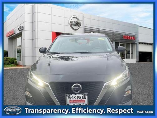 2022 Nissan Altima 2.5 SV