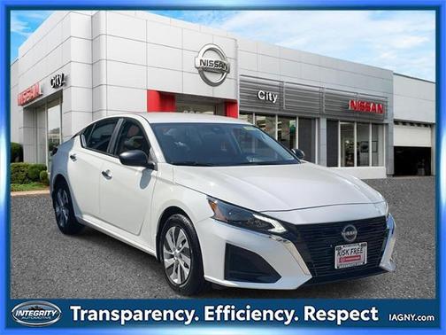 2025 Nissan Altima S FWD