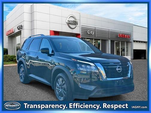 2024 Nissan Pathfinder SV 4WD