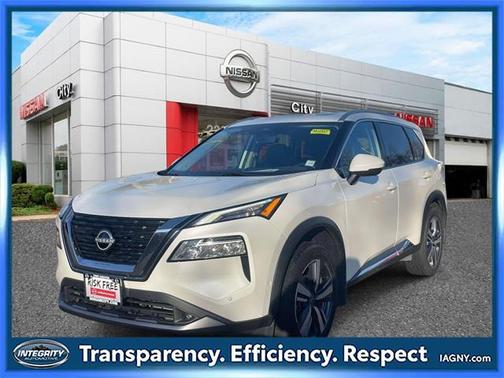 2022 Nissan Rogue SL