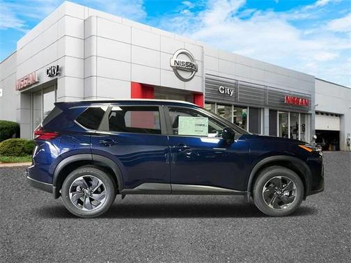 2025 Nissan Pathfinder SV 4WD