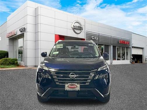 2025 Nissan Pathfinder SV 4WD