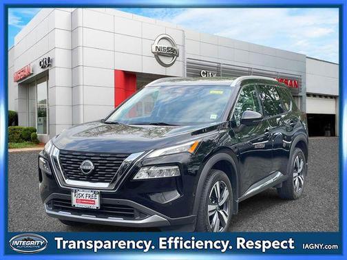 Super Black 2023 Nissan Rogue SL