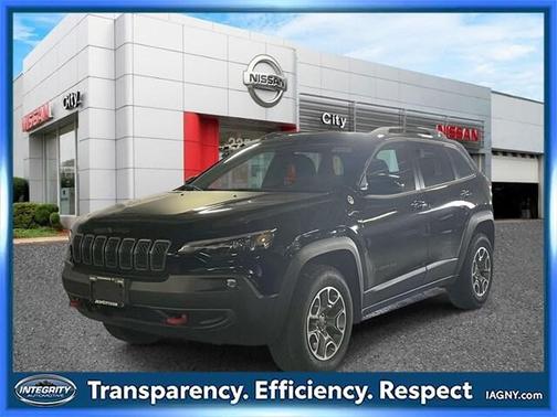 2022 Jeep Cherokee Trailhawk