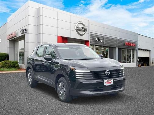 2025 Nissan Kicks S
