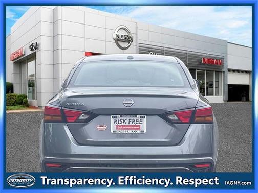2025 Nissan Altima S FWD