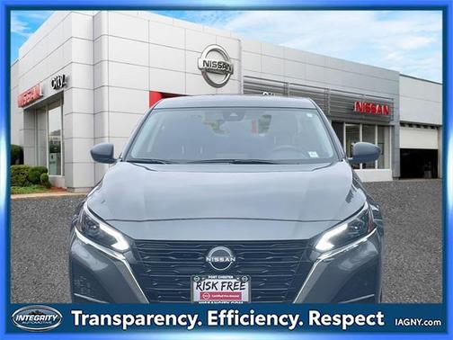 2025 Nissan Altima S FWD