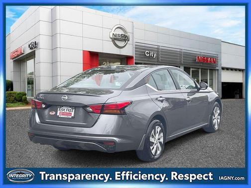 2025 Nissan Altima S FWD