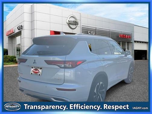 2024 Mitsubishi Outlander PHEV SEL