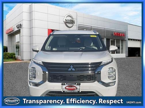 2024 Mitsubishi Outlander PHEV SEL