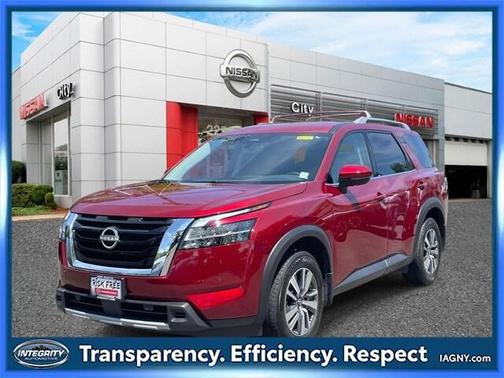 2024 Nissan Pathfinder SL 4WD