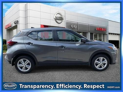 2024 Nissan Kicks S