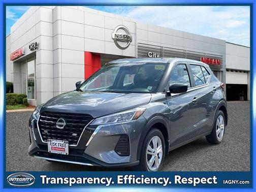 2024 Nissan Kicks S