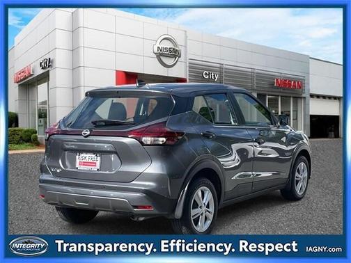 2024 Nissan Kicks S