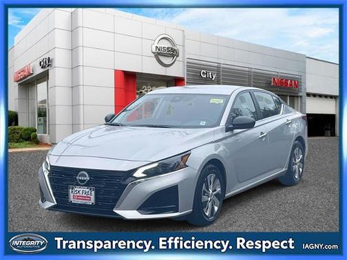 2025 Nissan Altima S FWD