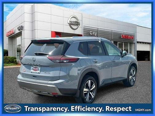 2024 Nissan Rogue SL