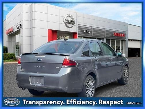 2010 Ford Focus SES