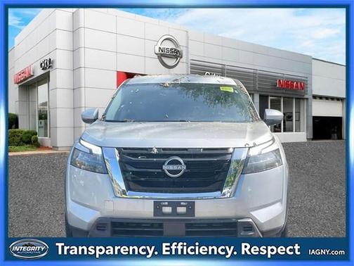 2024 Nissan Pathfinder SV 4WD