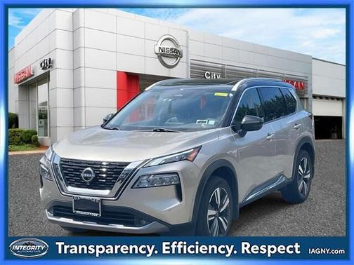 2022 Nissan Rogue SL