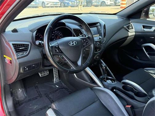 2016 Hyundai Veloster Turbo