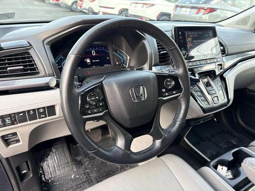 Obsidian Blue Pearl 2021 Honda Odyssey Elite